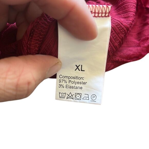 Cropped tank‎ top size X-Large red - Picture 4 of 5